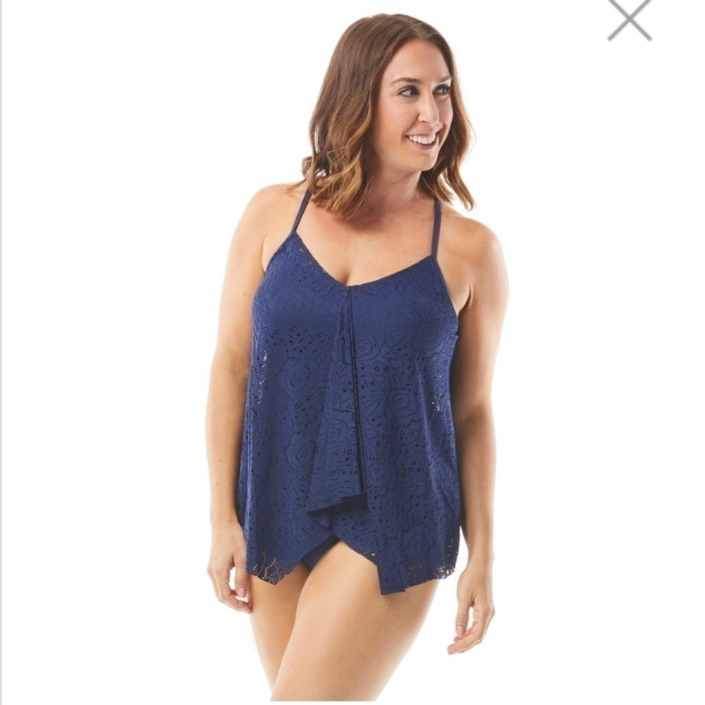 Beach House Kerry Crochet Underwire Tankini Top - Picture 2 of 11